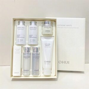 OHUI Extreme White Mela Toning Dark Spot 98$ - Date 07/2028 - Image 1